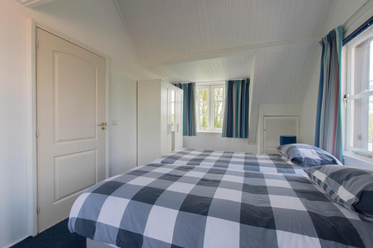 Prachtig Gelegen Vrijstaand Landhuis Hansweert ภายนอก รูปภาพ